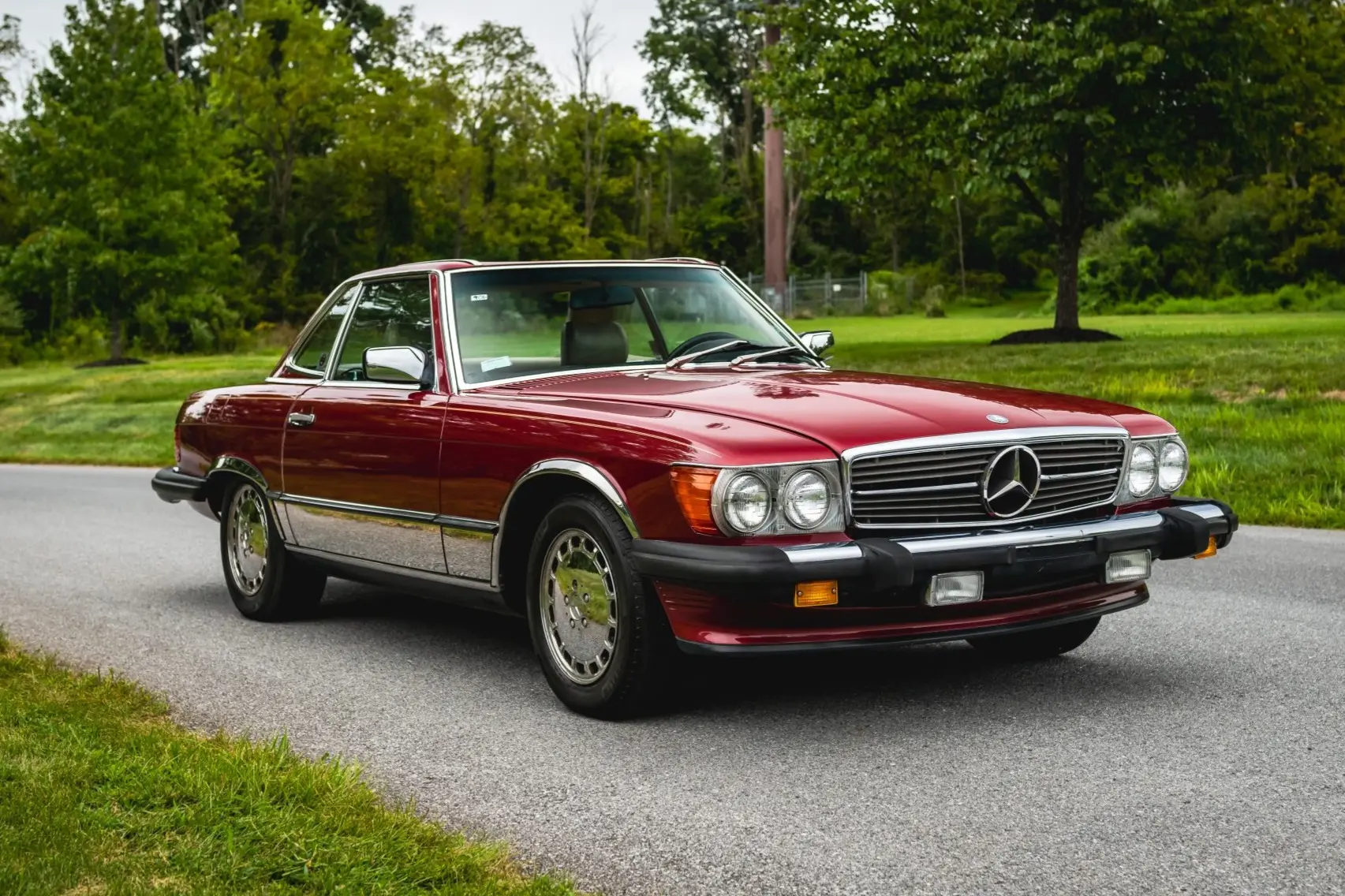 1989 Mercedes-Benz SL-Class 560SL
