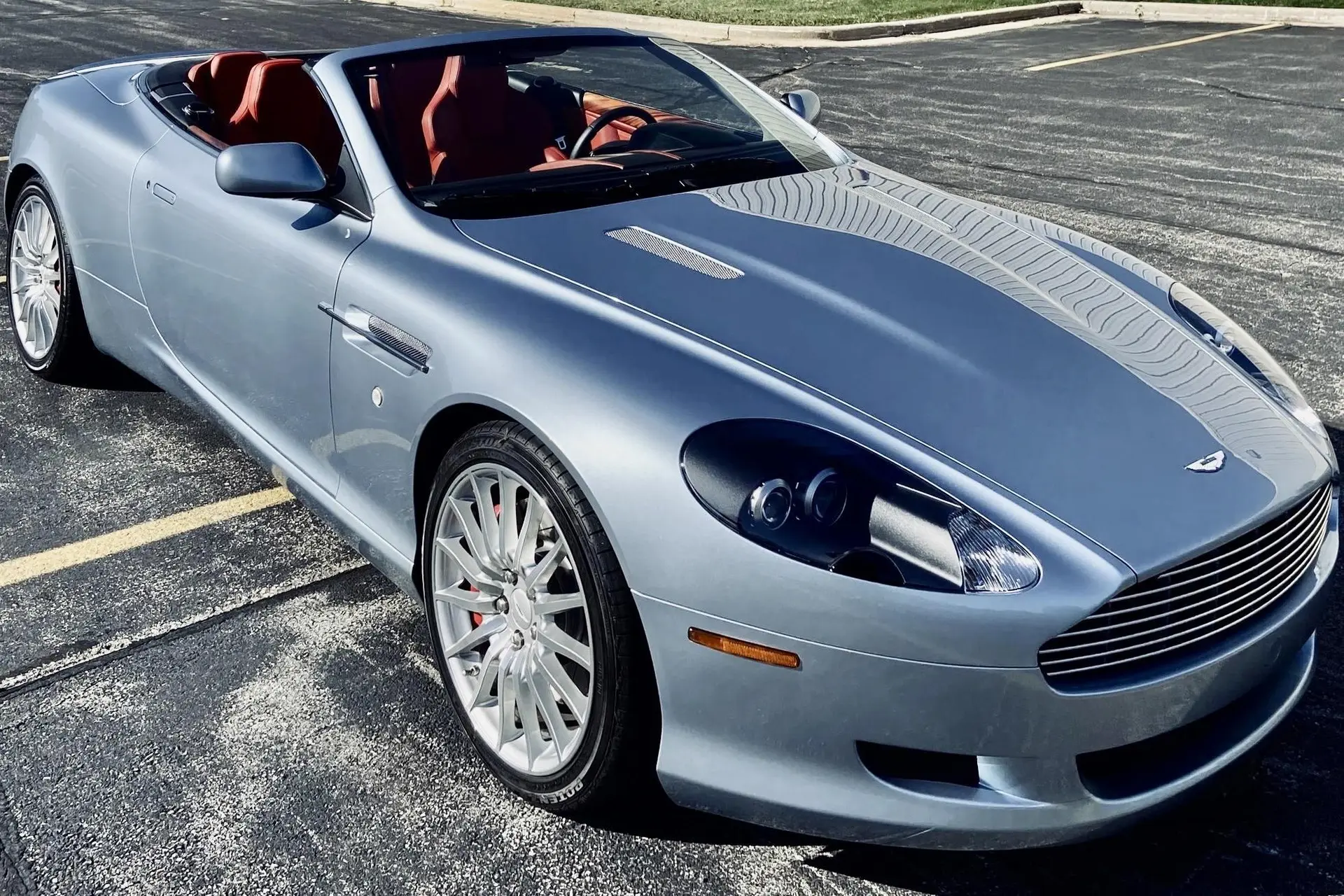 2006 Aston Martin DB9 Volante