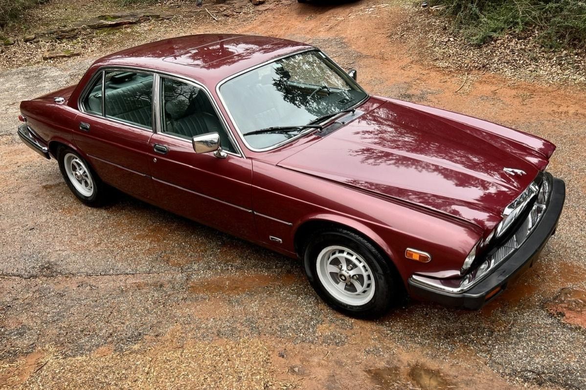 1987 Jaguar XJ