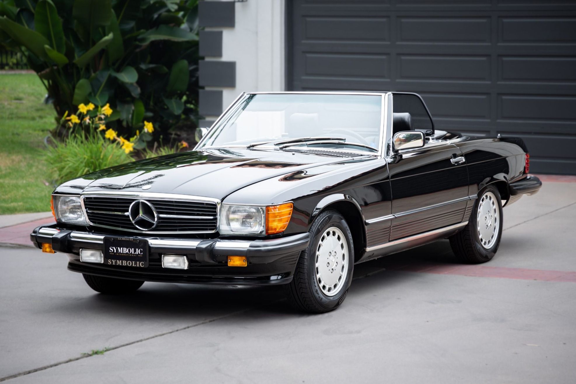 1988 Mercedes-Benz SL-Class 560SL