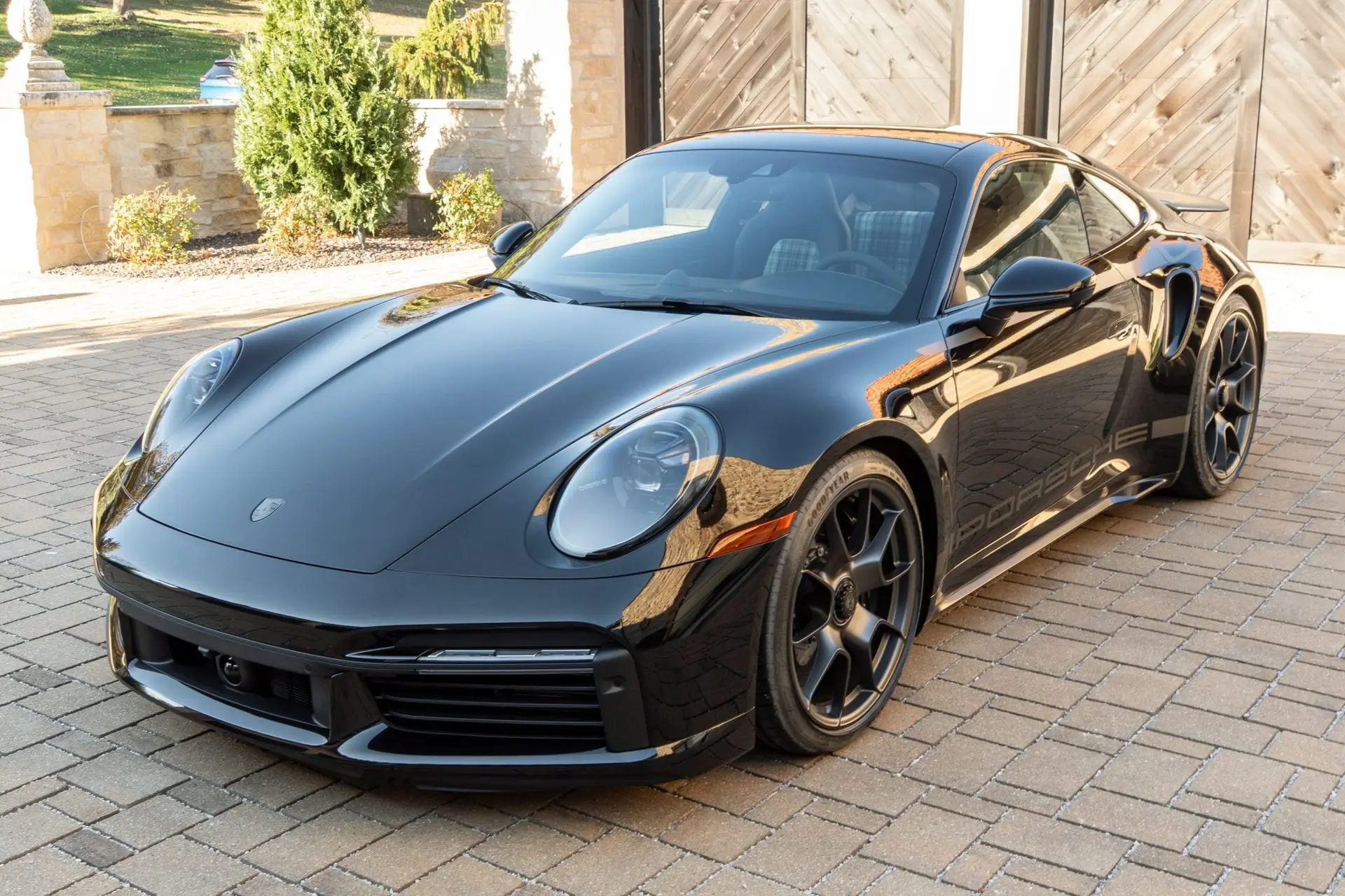2025 Porsche 911 Turbo