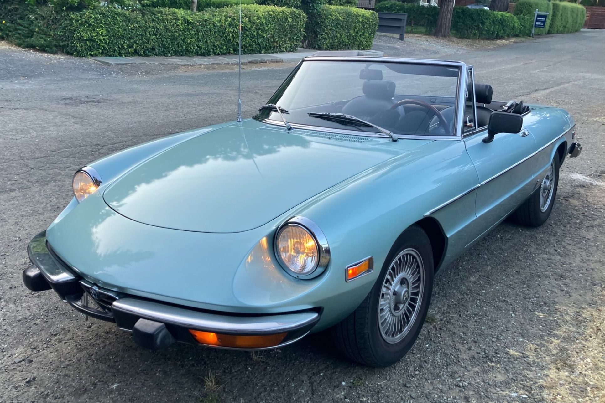 1974 Alfa Romeo 105 Series Spider
