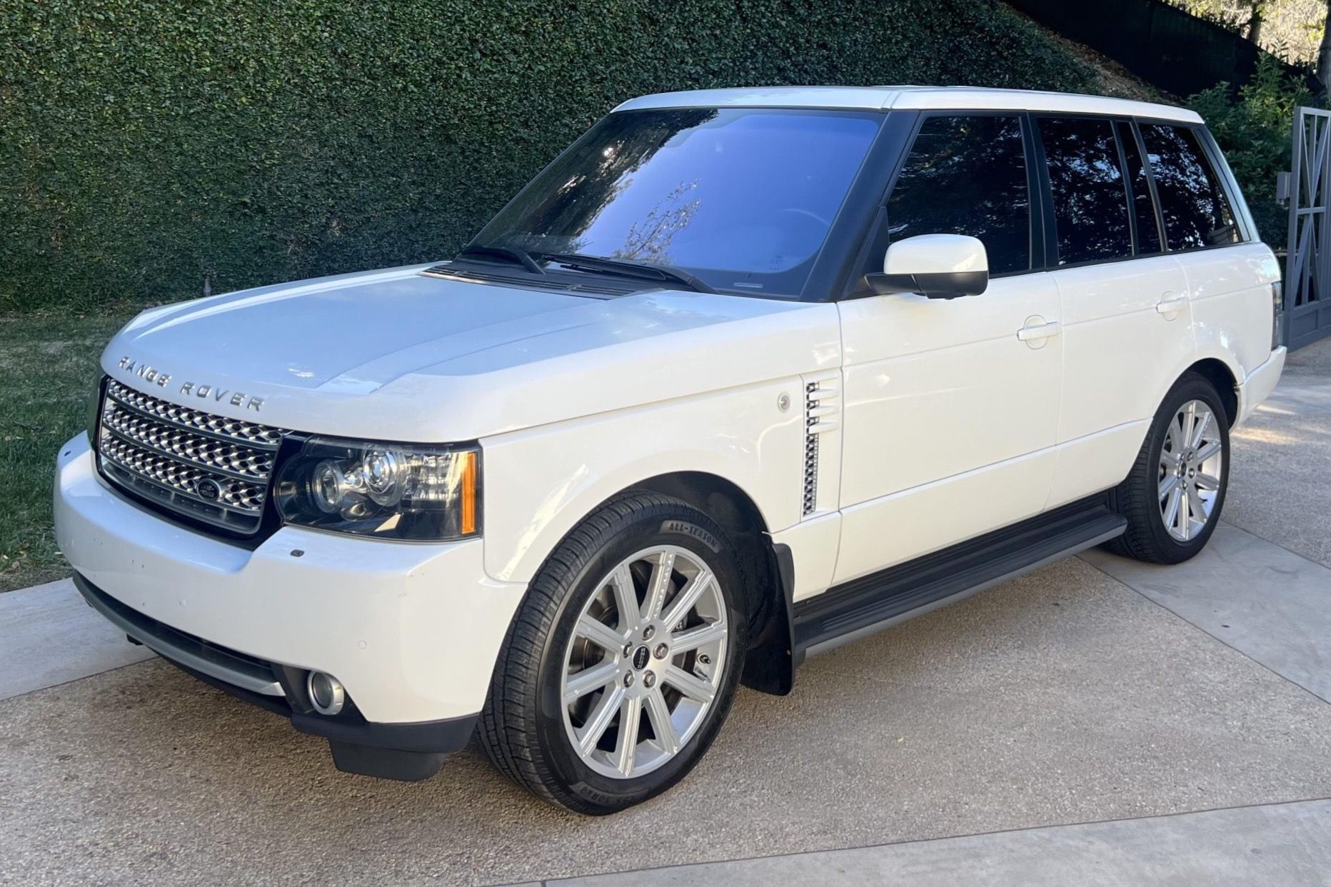 2012 Land Rover Range Rover Supercharged