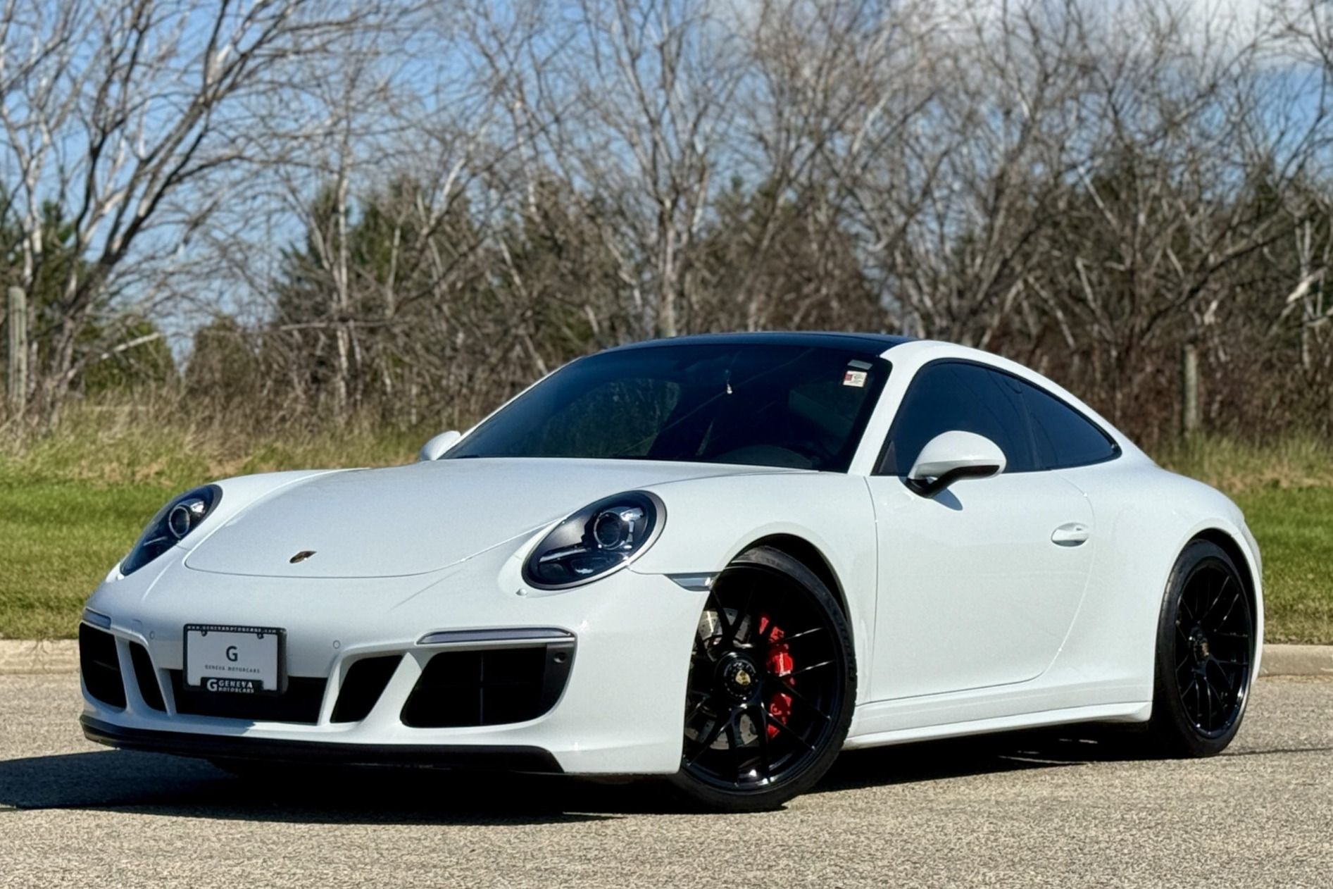 2017 Porsche 911 Carrera 4 GTS