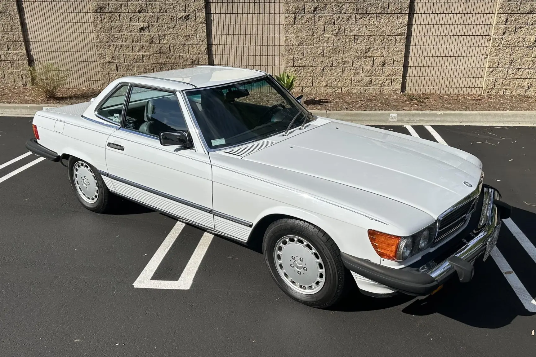 1989 Mercedes-Benz SL-Class 560SL