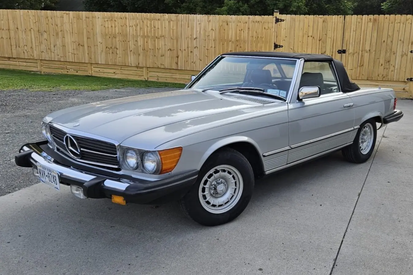 1982 Mercedes-Benz SL-Class