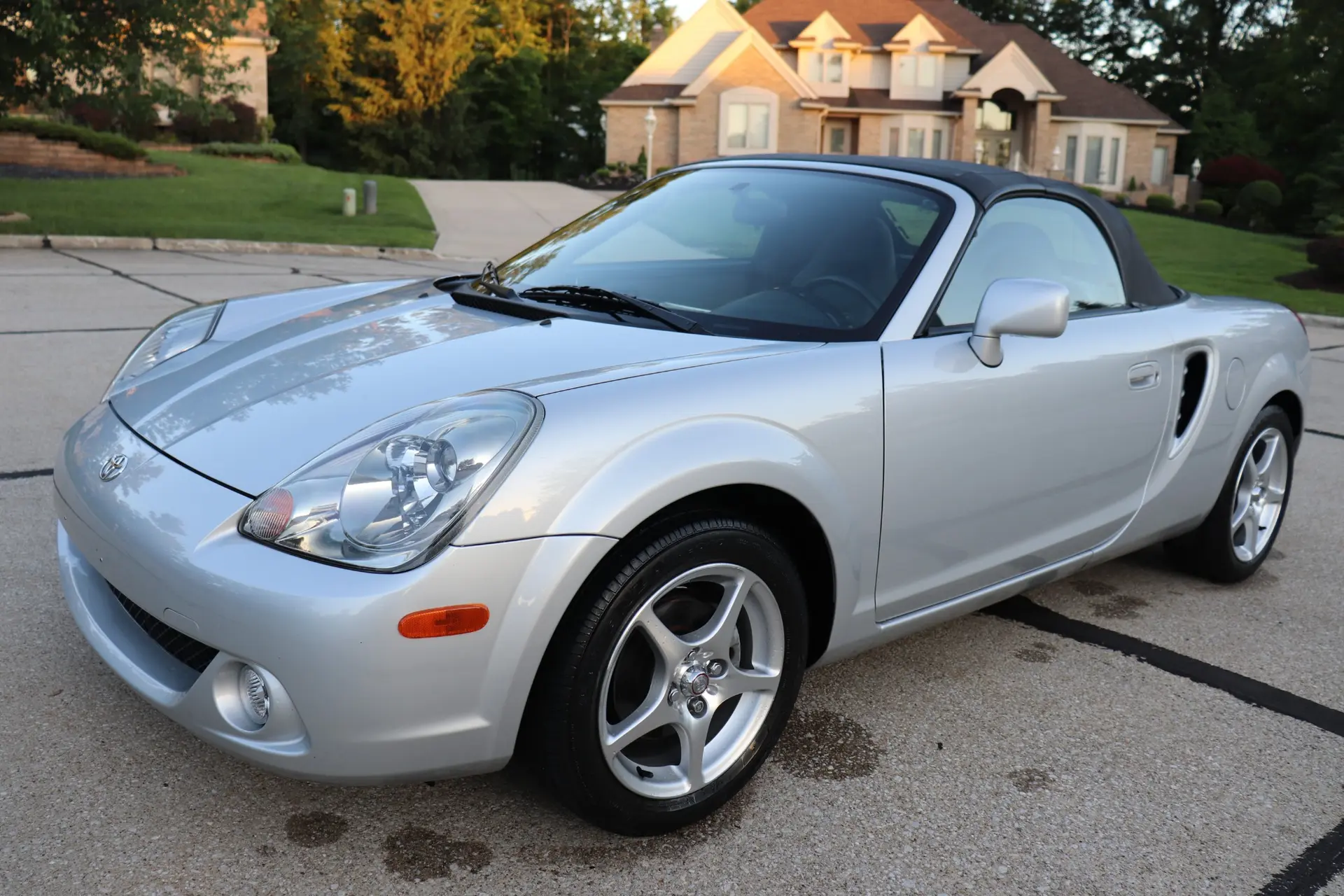 2005 Toyota MR2 Spyder