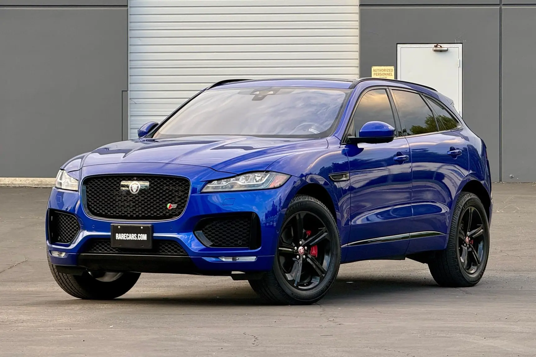 2019 Jaguar F-PACE S