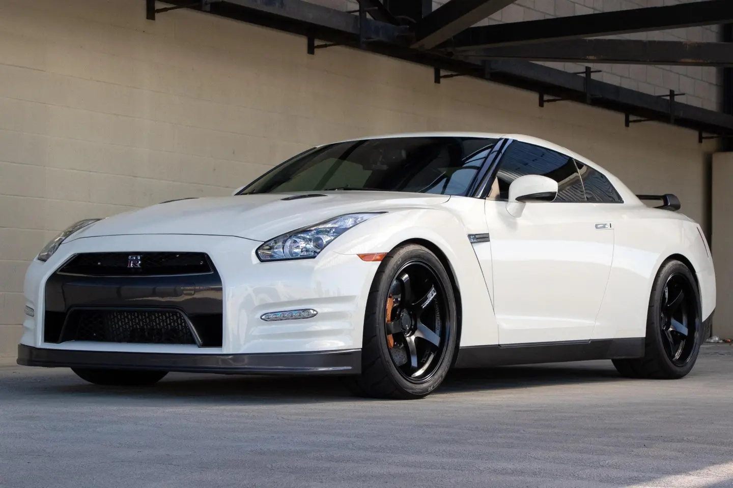 2007 Nissan GT-R, sold Mar 2026