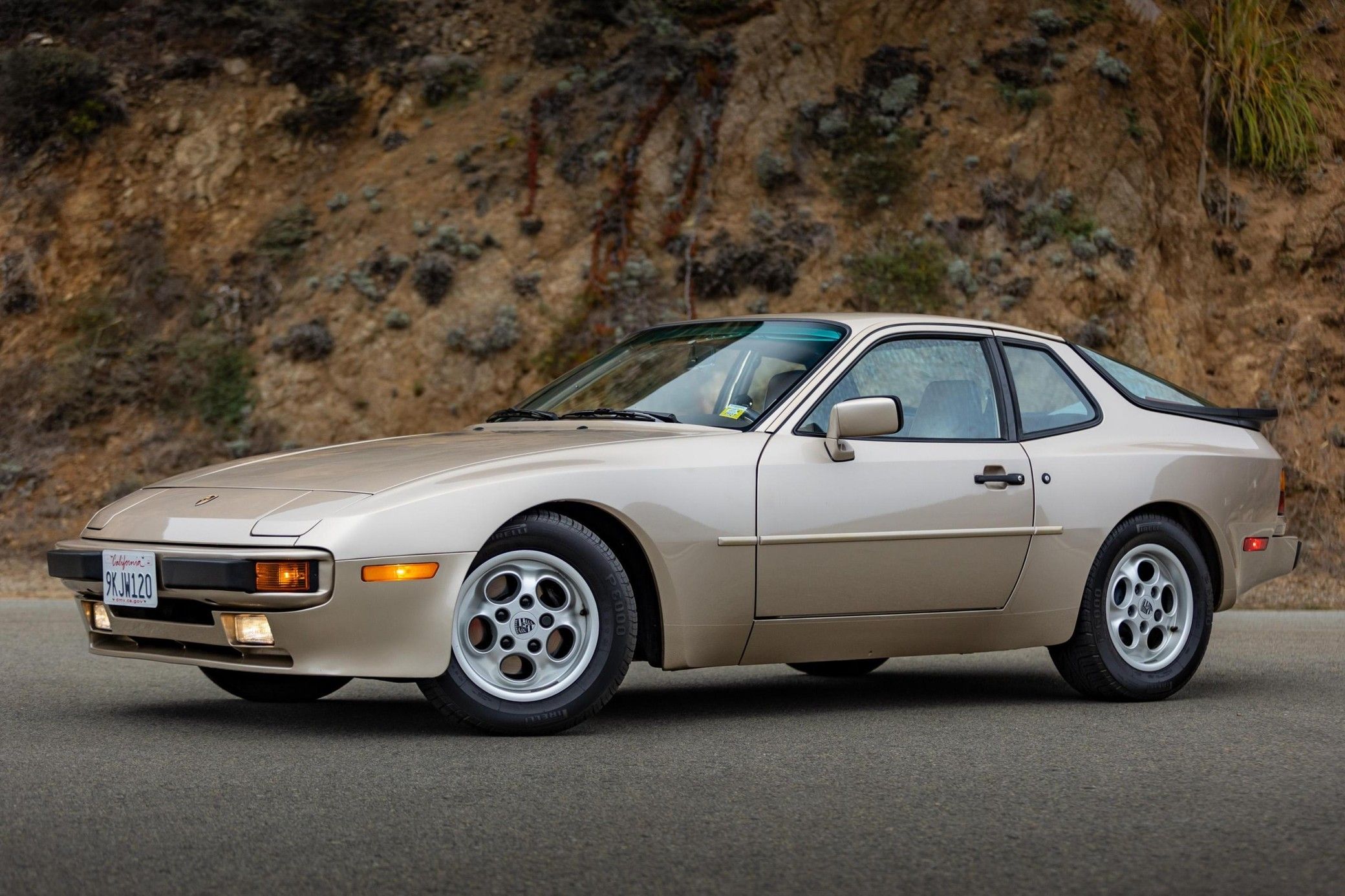 1985 Porsche 944 Turbo