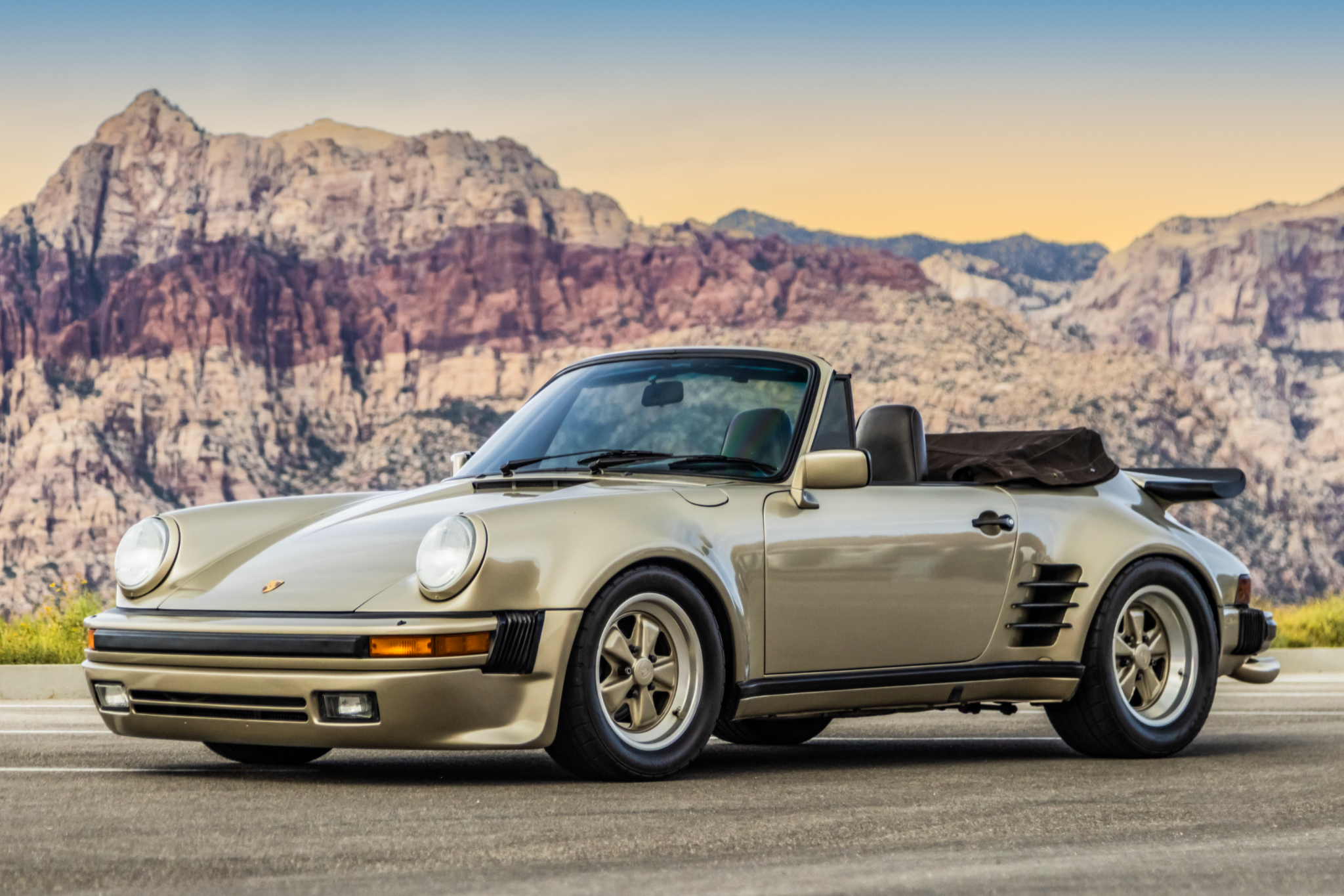 1985 Porsche 911 Cabriolet