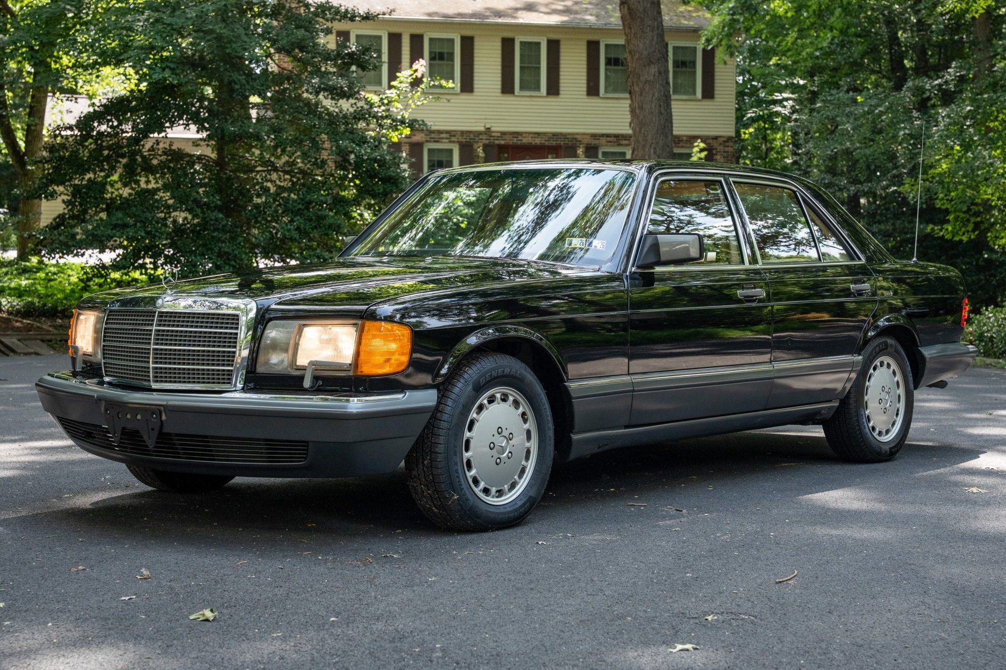 1989 Mercedes-Benz S-Class