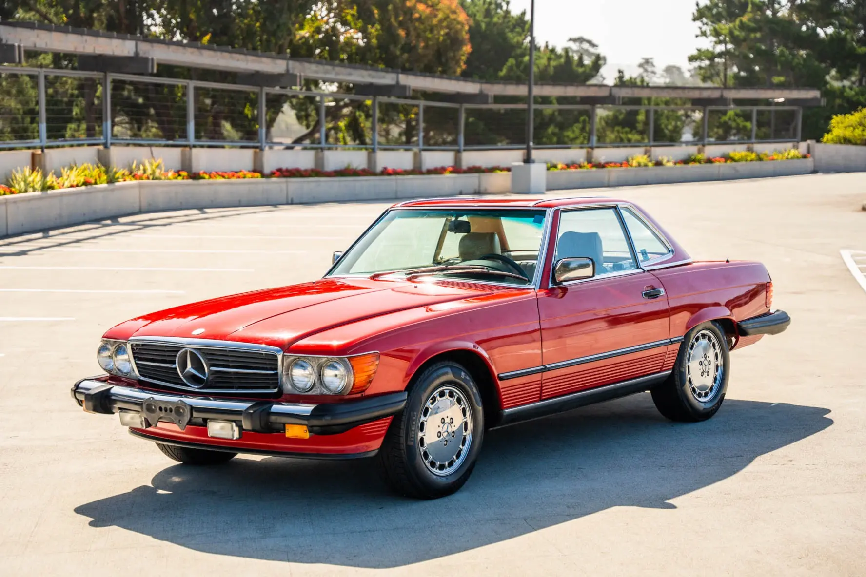1988 Mercedes-Benz SL-Class 560SL