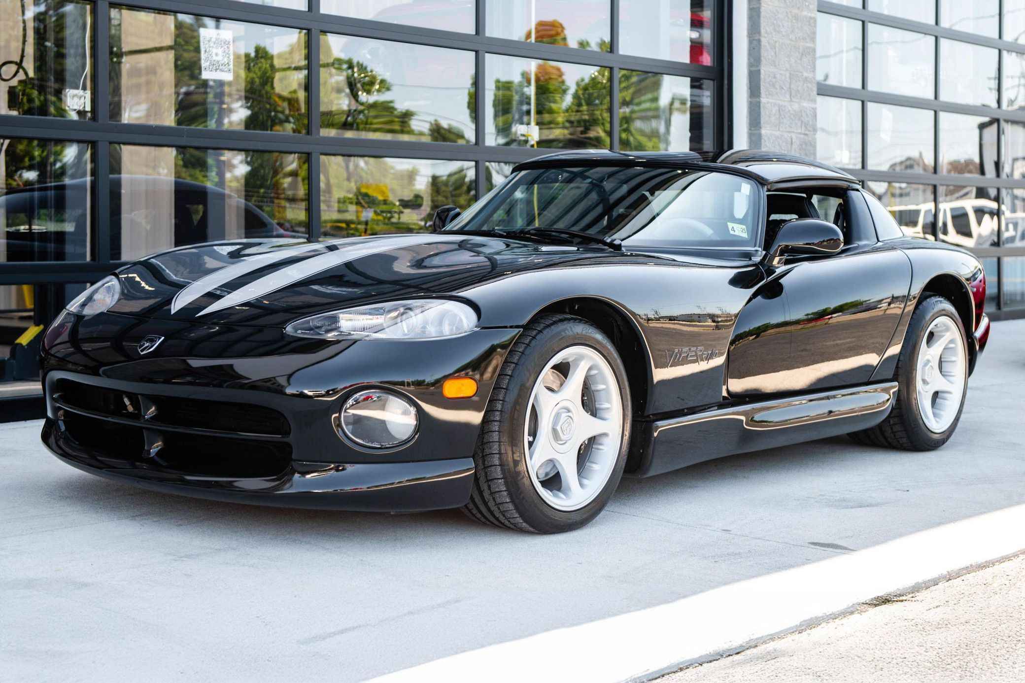 1996 Dodge Viper RT/10