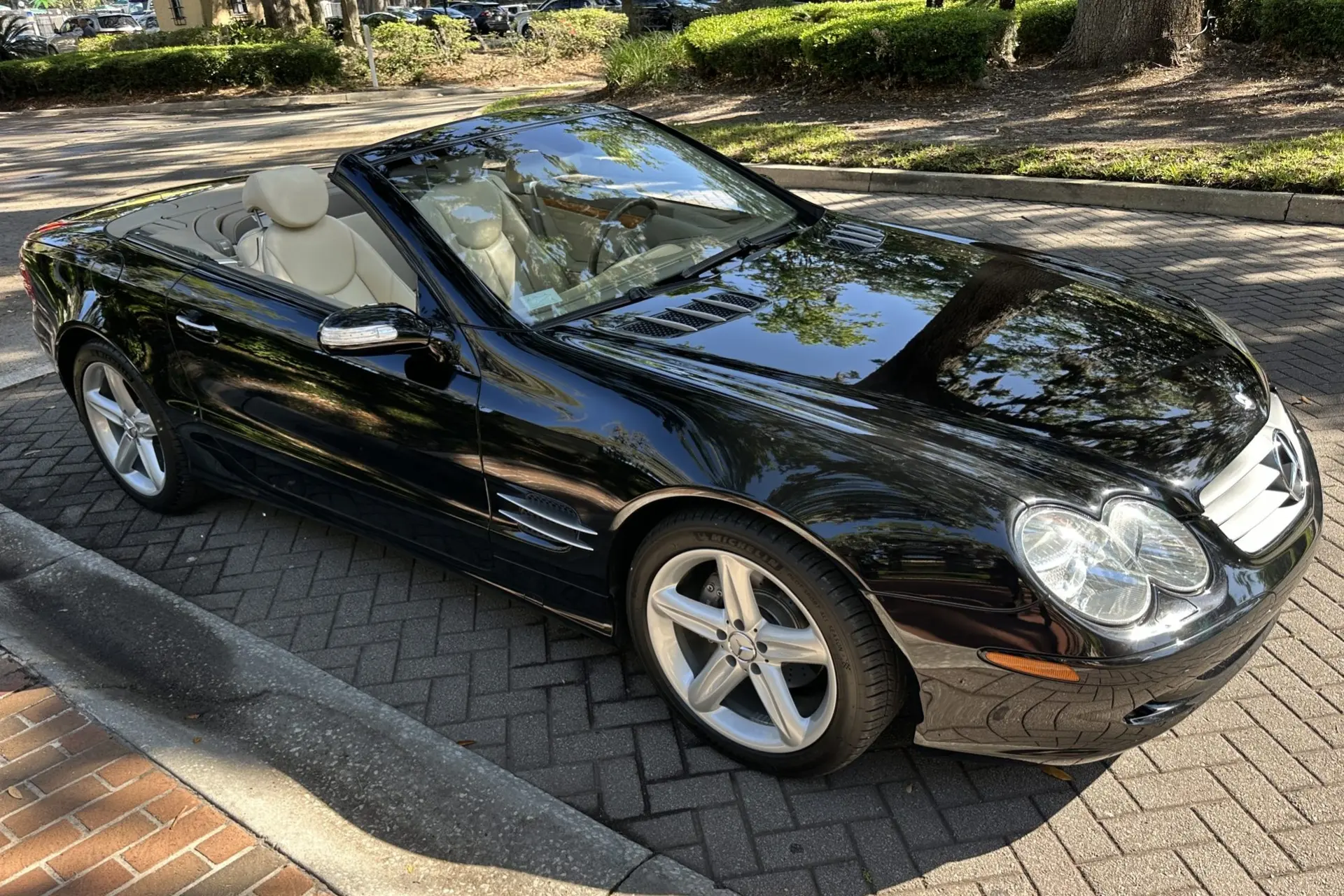 2004 Mercedes-Benz SL-Class SL500