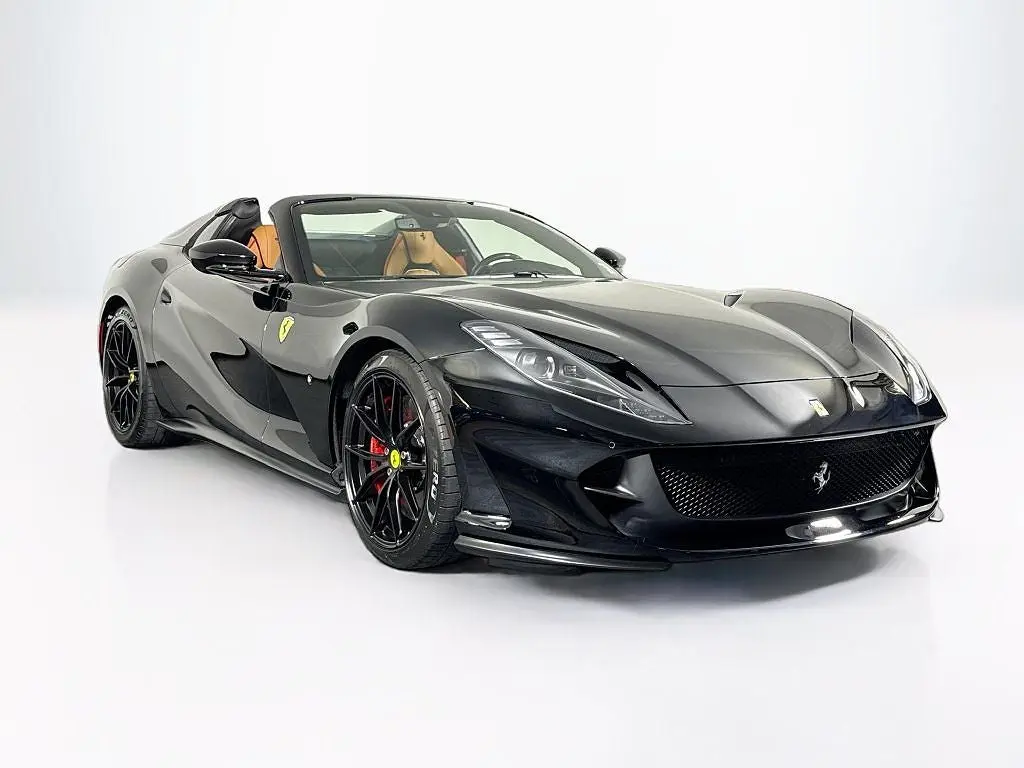 2023 Ferrari 812 GTS