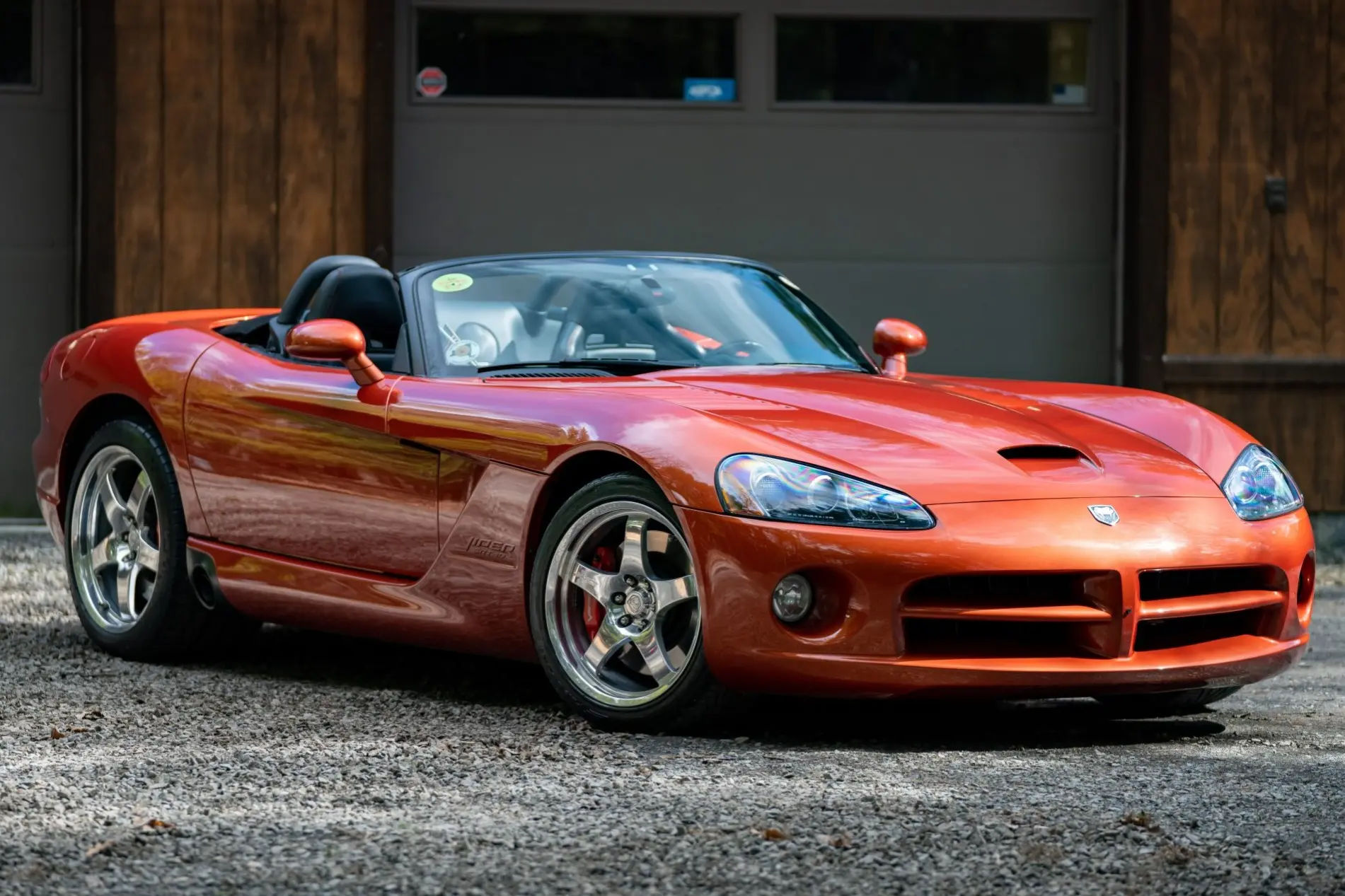 2005 Dodge Viper