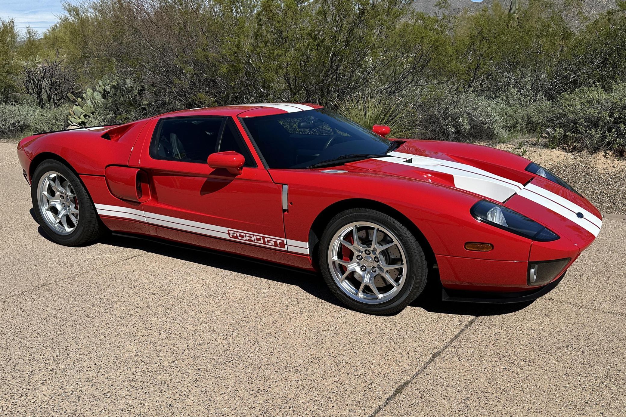 2005 Ford GT
