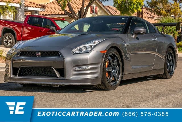 2016 Nissan GT-R Premium
