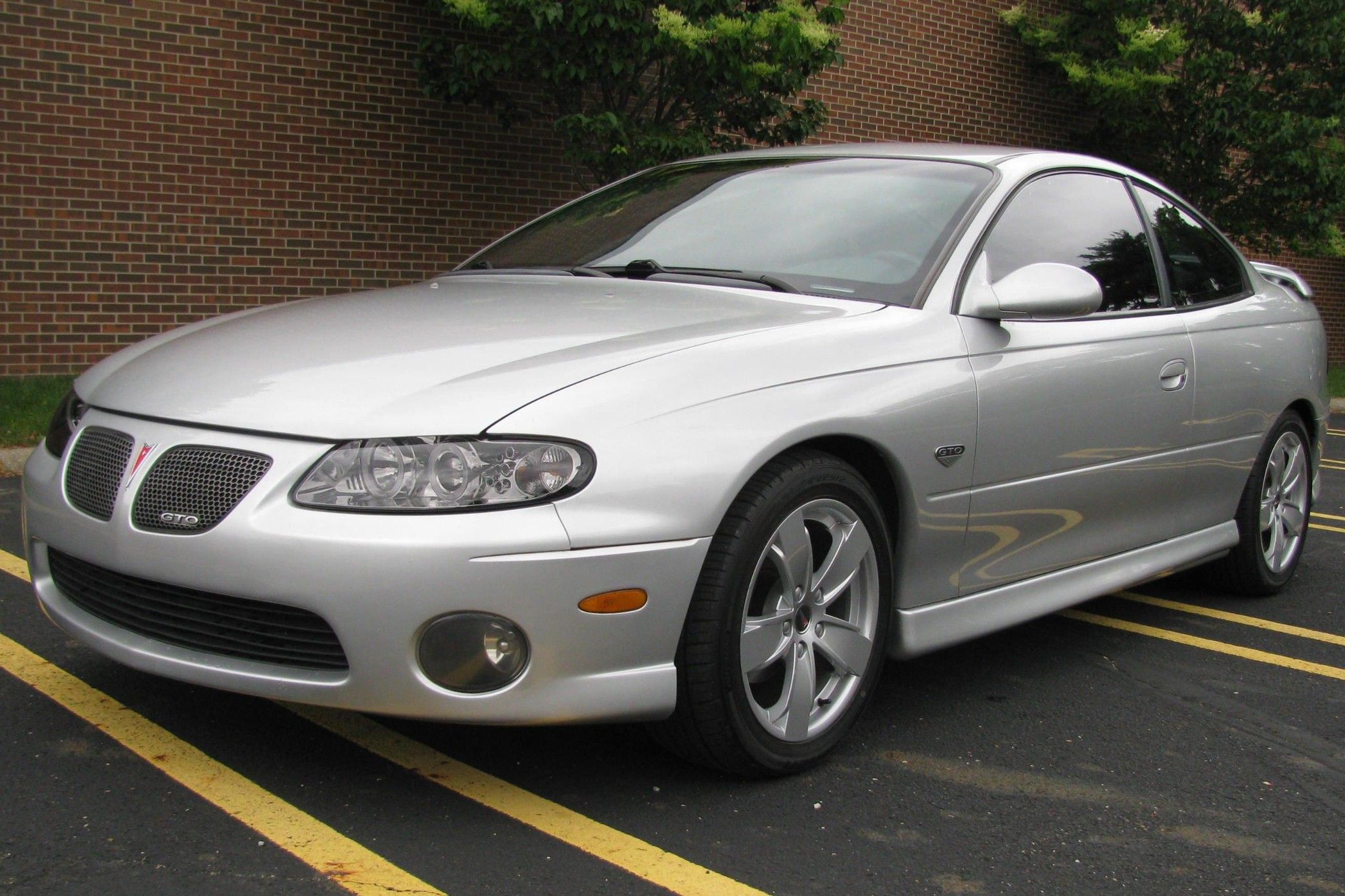 2004 Pontiac GTO