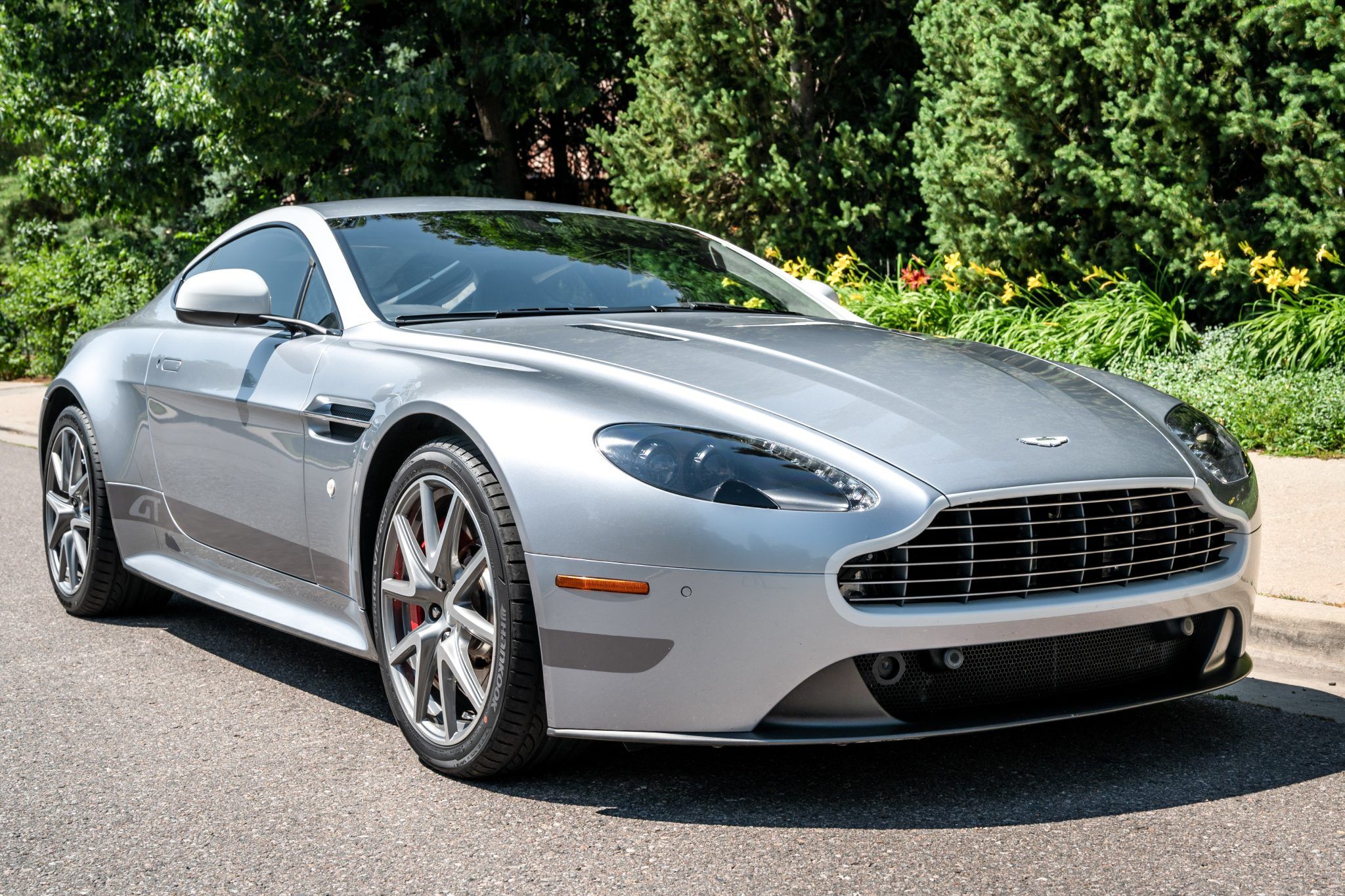2015 Aston Martin Vantage Vantage 4.7 Coupe