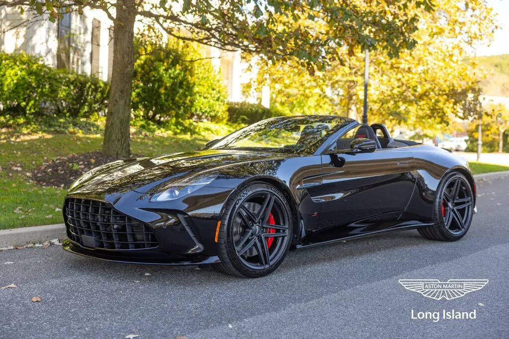 2026 Aston Martin Vantage V8