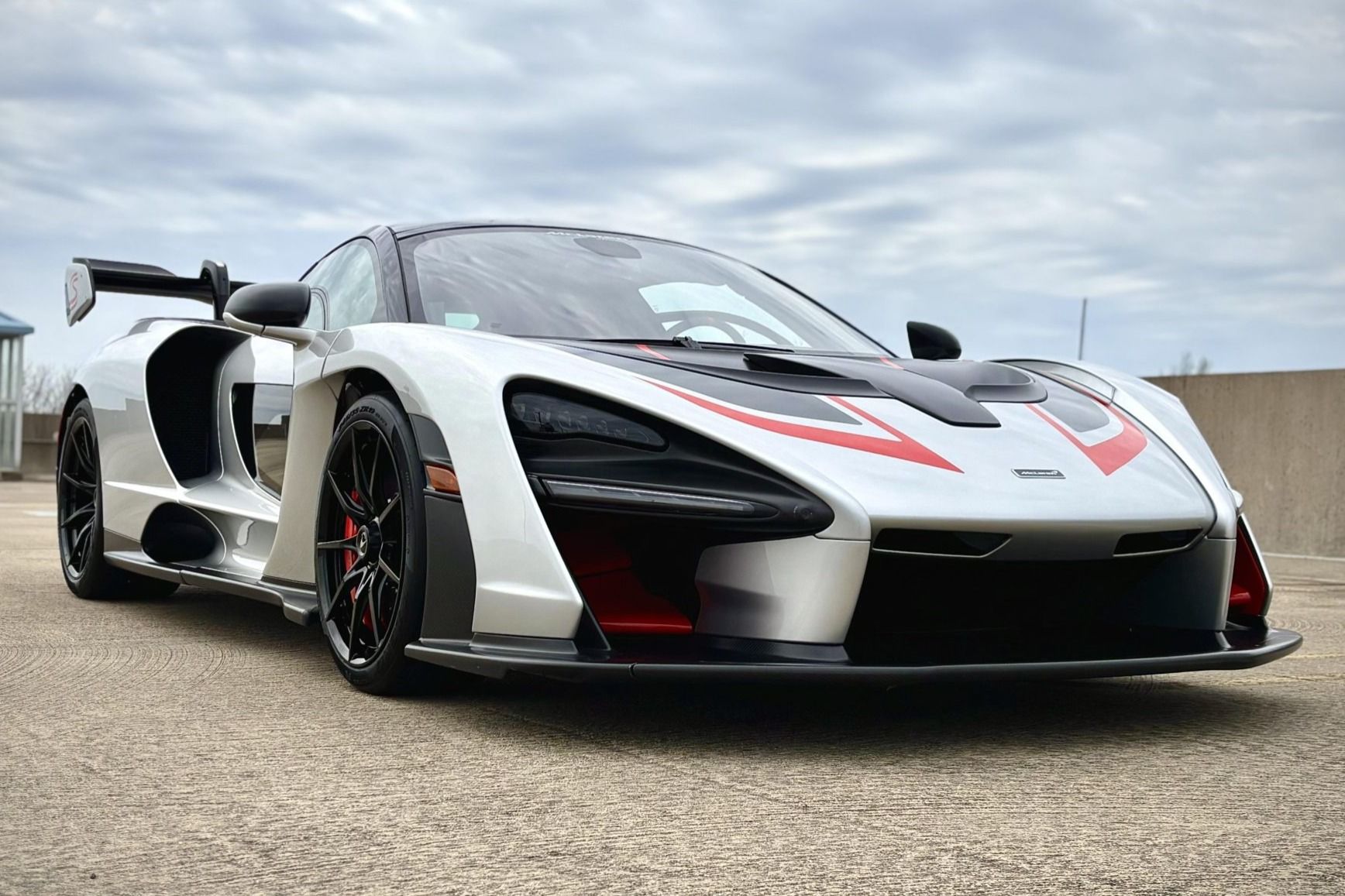2019 McLaren Senna Coupe