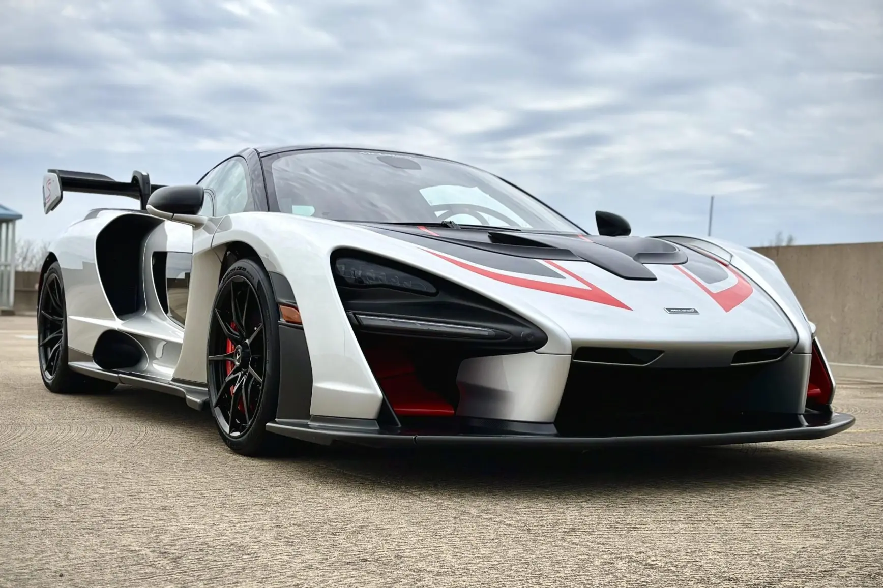 2019 McLaren Senna Coupe