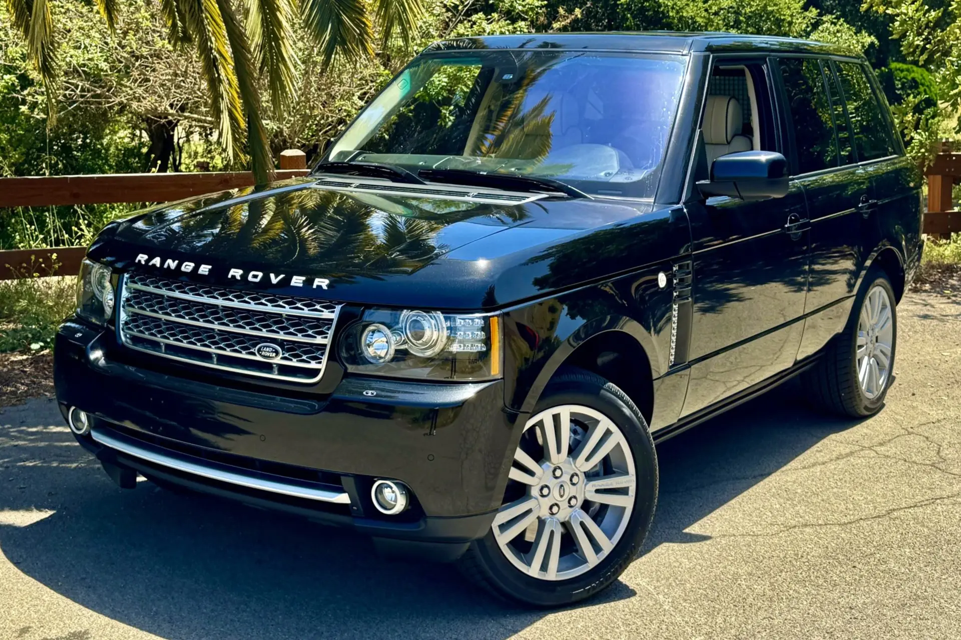 2012 Land Rover Range Rover Supercharged
