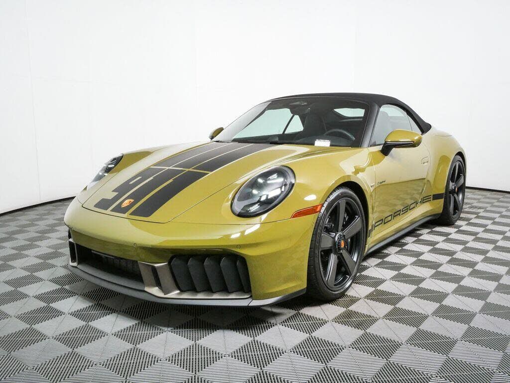 2026 Porsche 992.2 Carrera 4 GTS