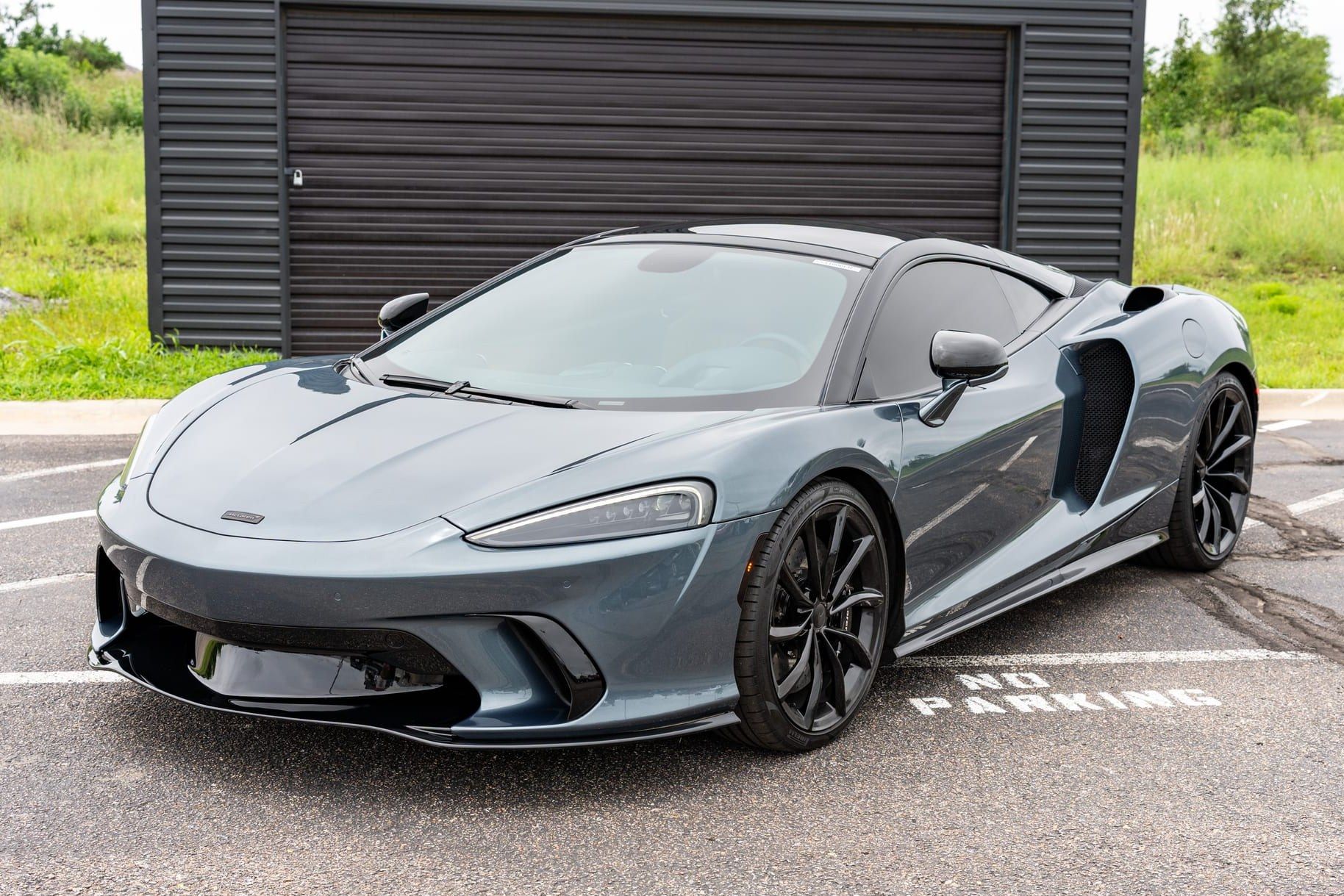 2025 McLaren GT Coupe
