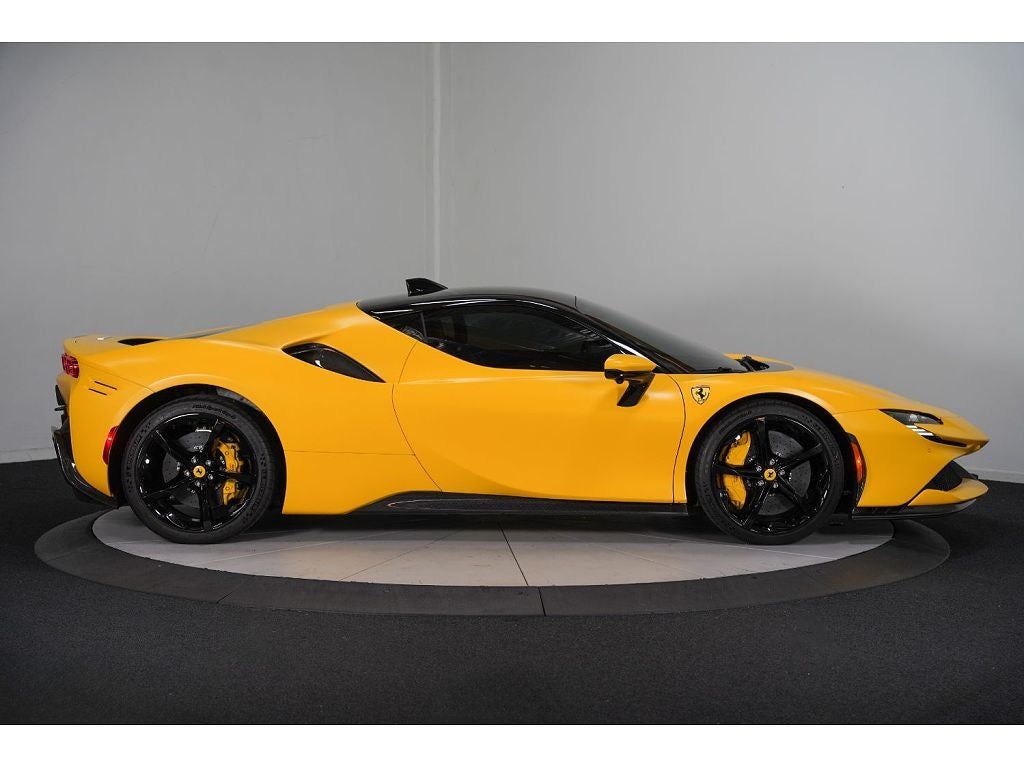 2023 Ferrari SF90 Stradale