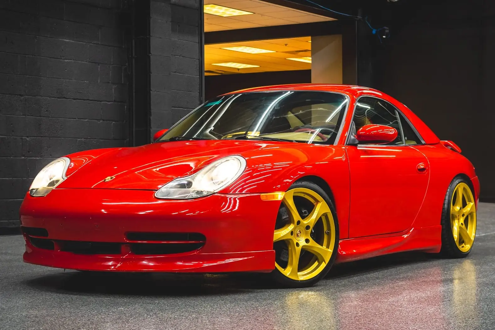 1999 Porsche 911 Carrera Cabriolet