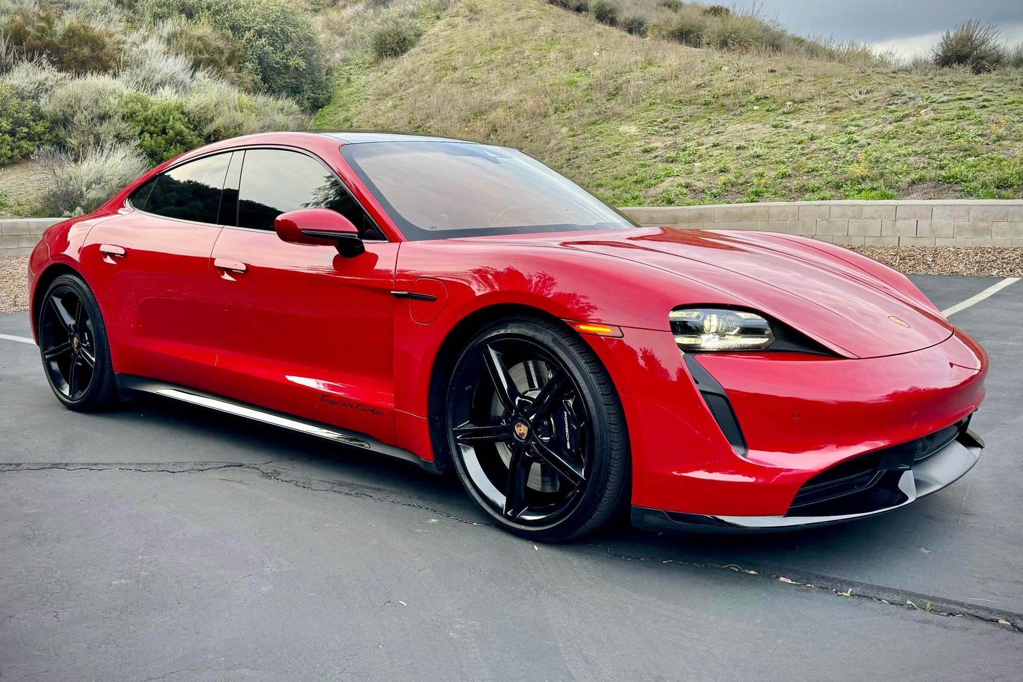 2020 Porsche Taycan Turbo