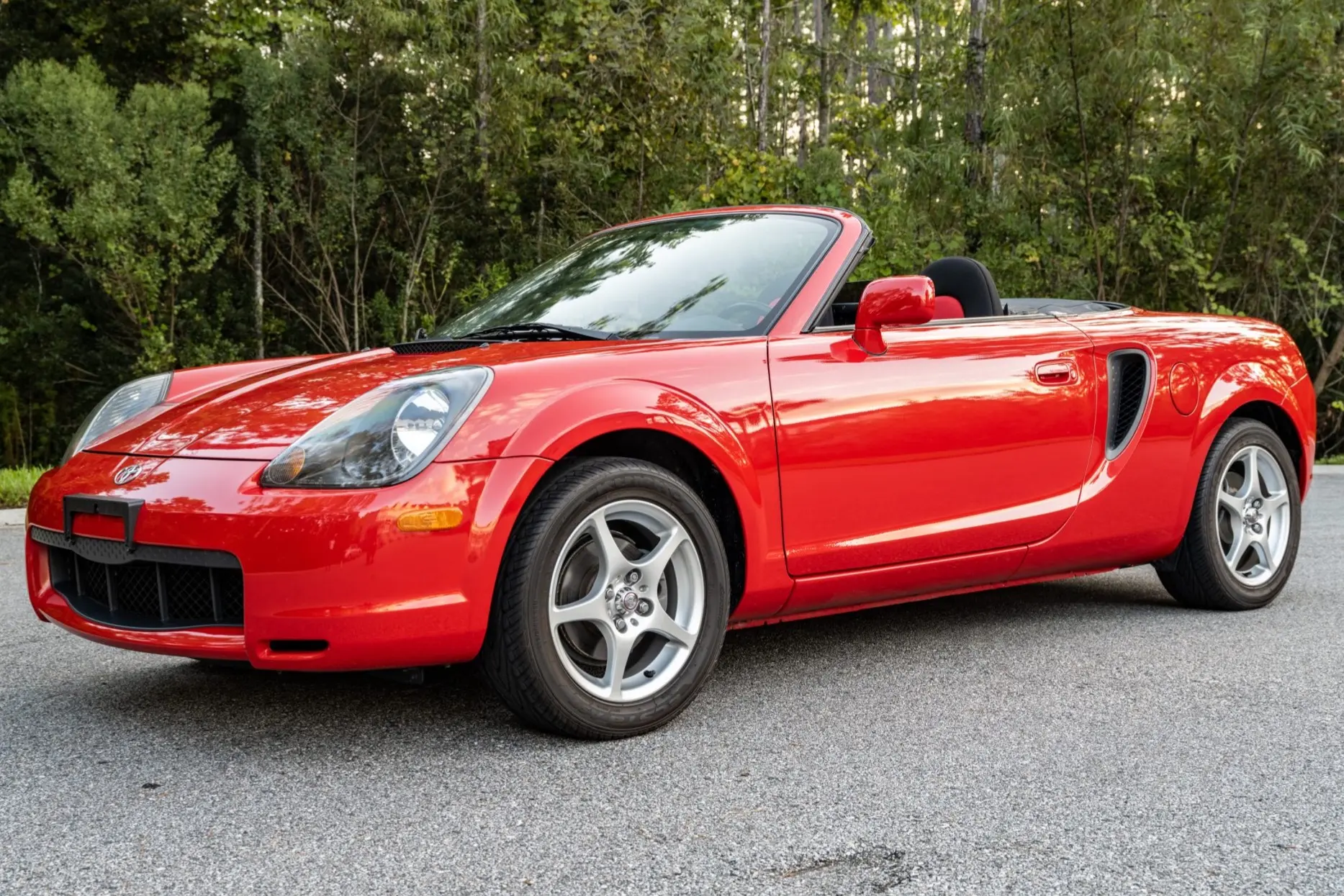2002 Toyota MR2 Spyder