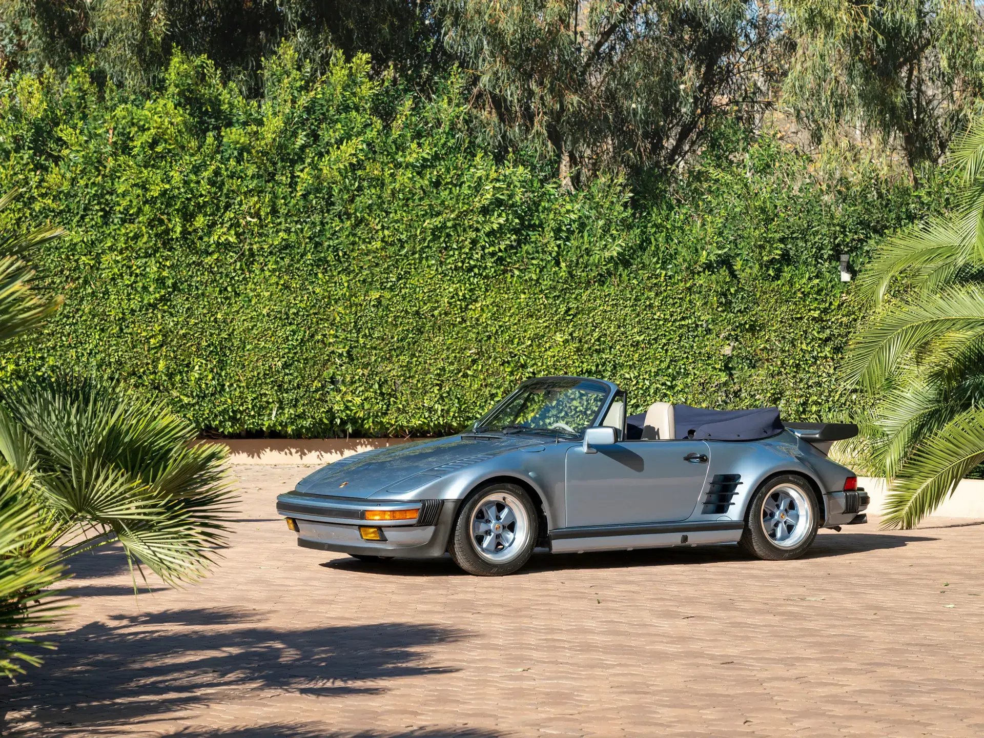 1989 Porsche 911 Cabriolet