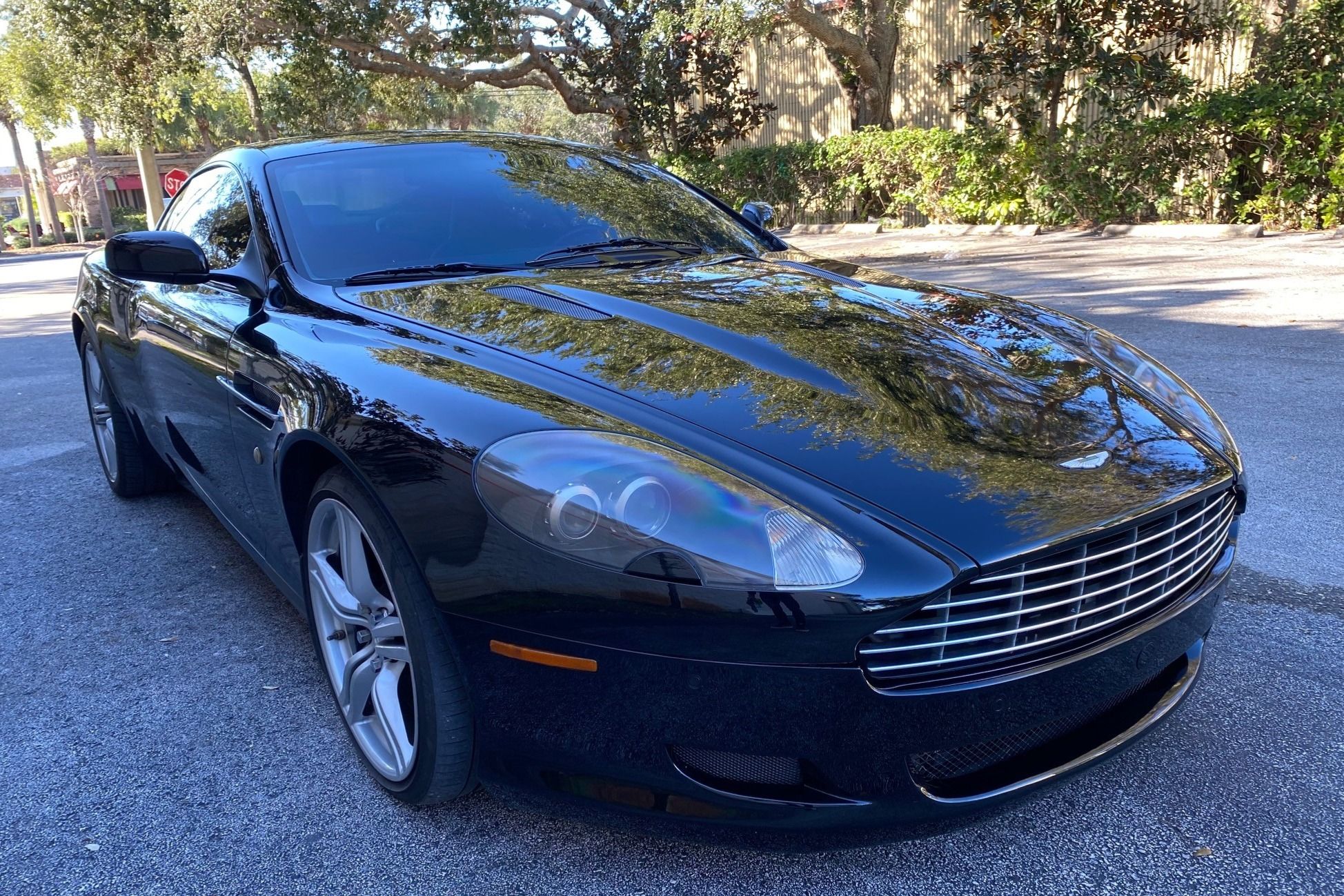2009 Aston Martin DB9 Coupe