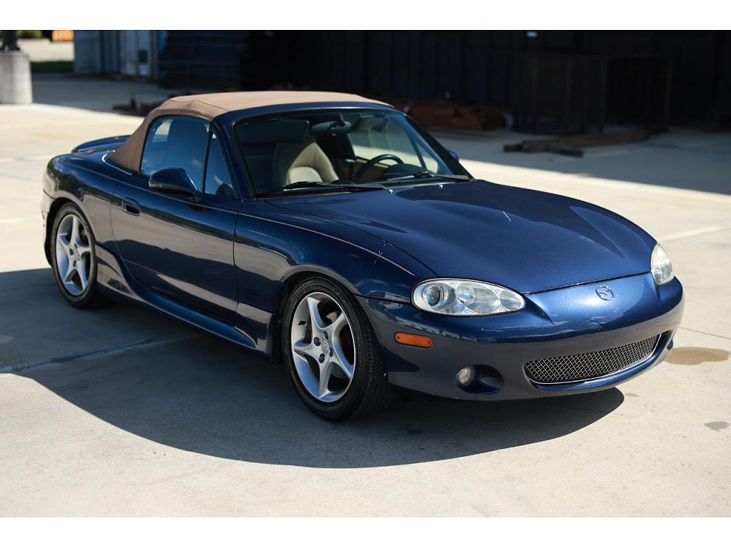 2002 Mazda MX-5 Miata