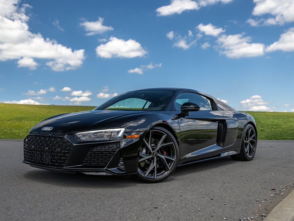 2023 Audi R8 V10 Performance