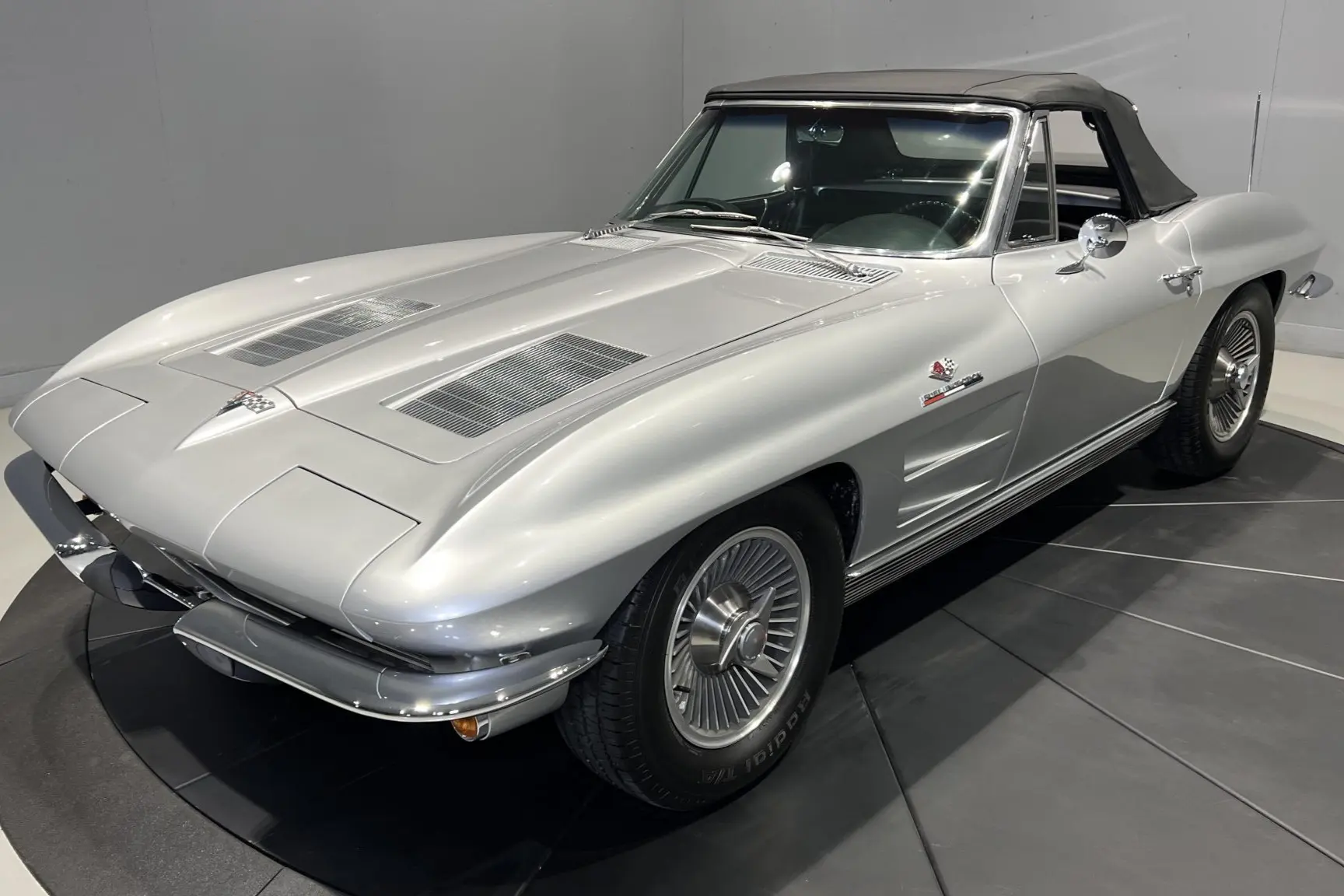 1963 Chevrolet Corvette