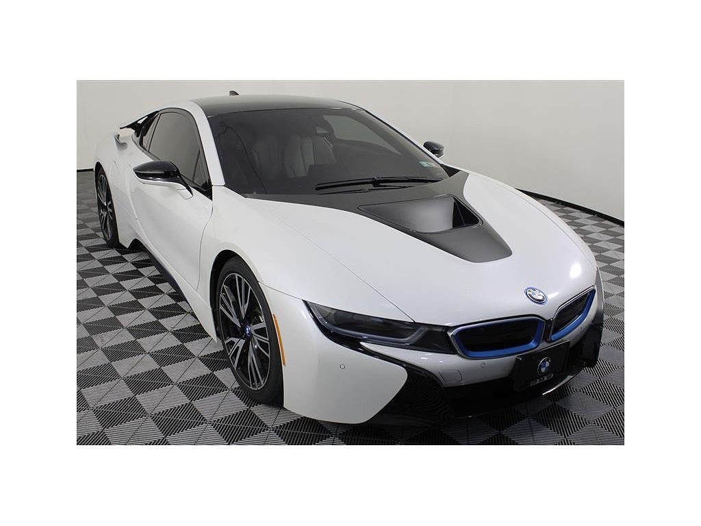 2014 BMW i8