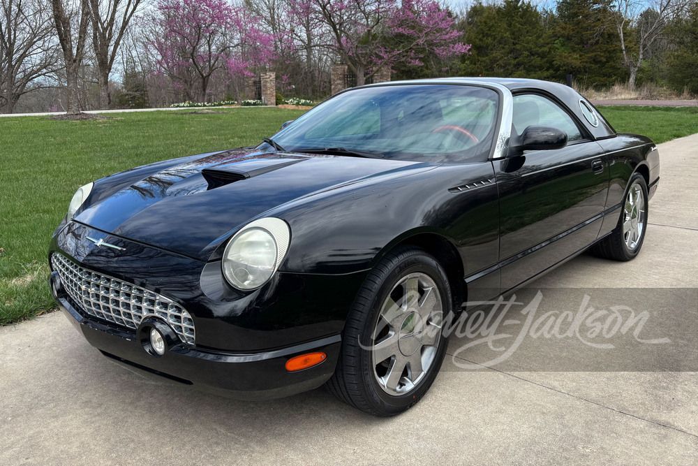2002 Ford Thunderbird
