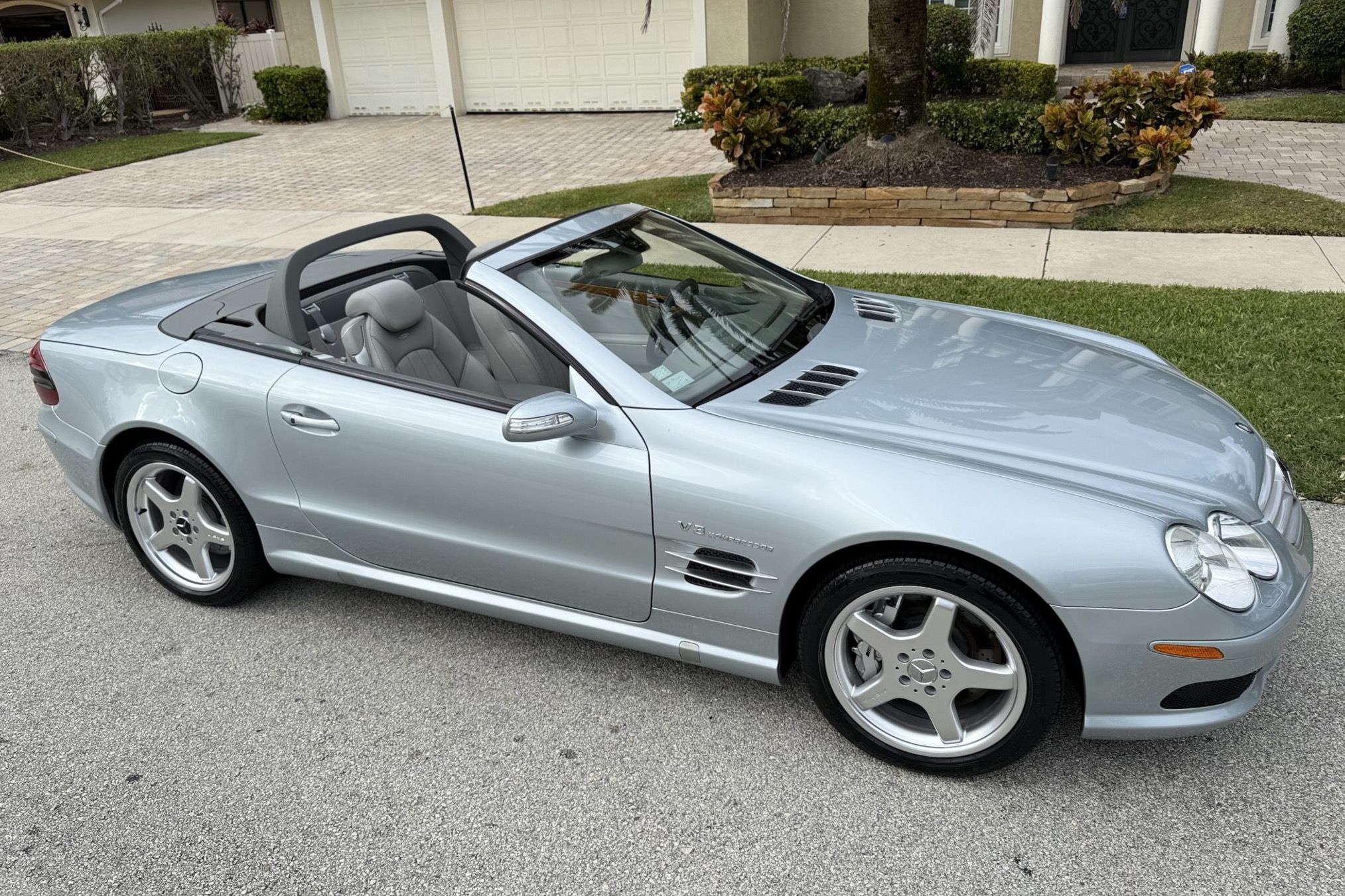 2005 Mercedes-Benz SL-Class