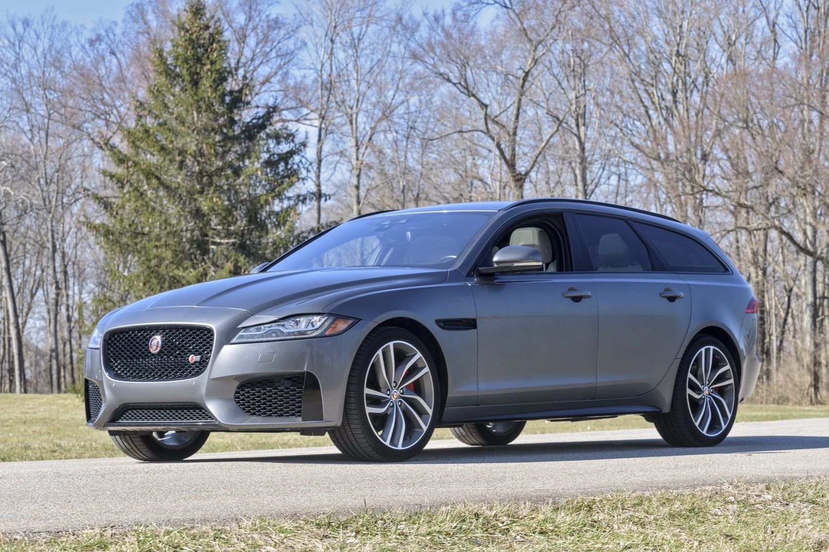2018 Jaguar XF P300 R-Dynamic SE