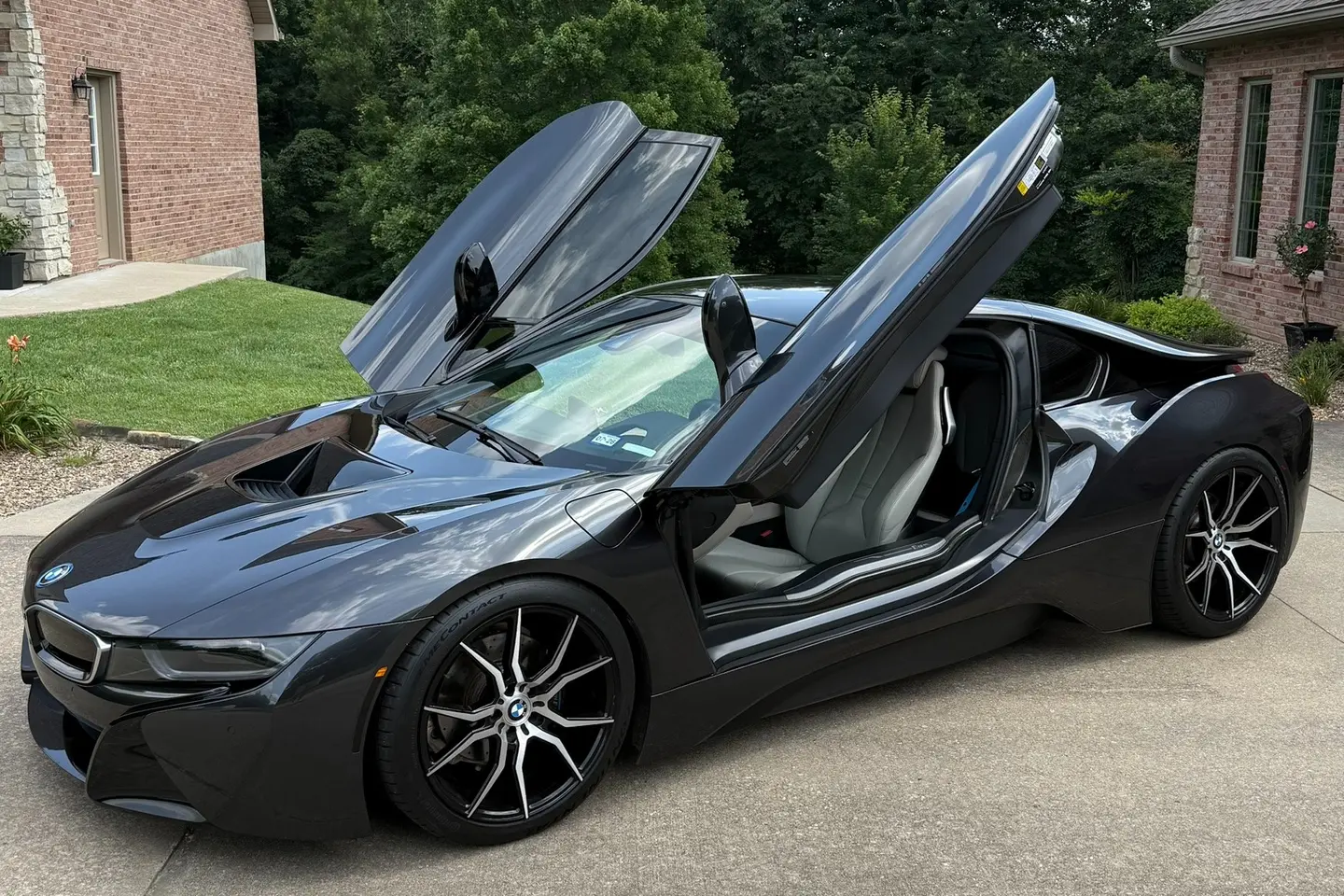 2014 BMW i8, sold Oct 2026