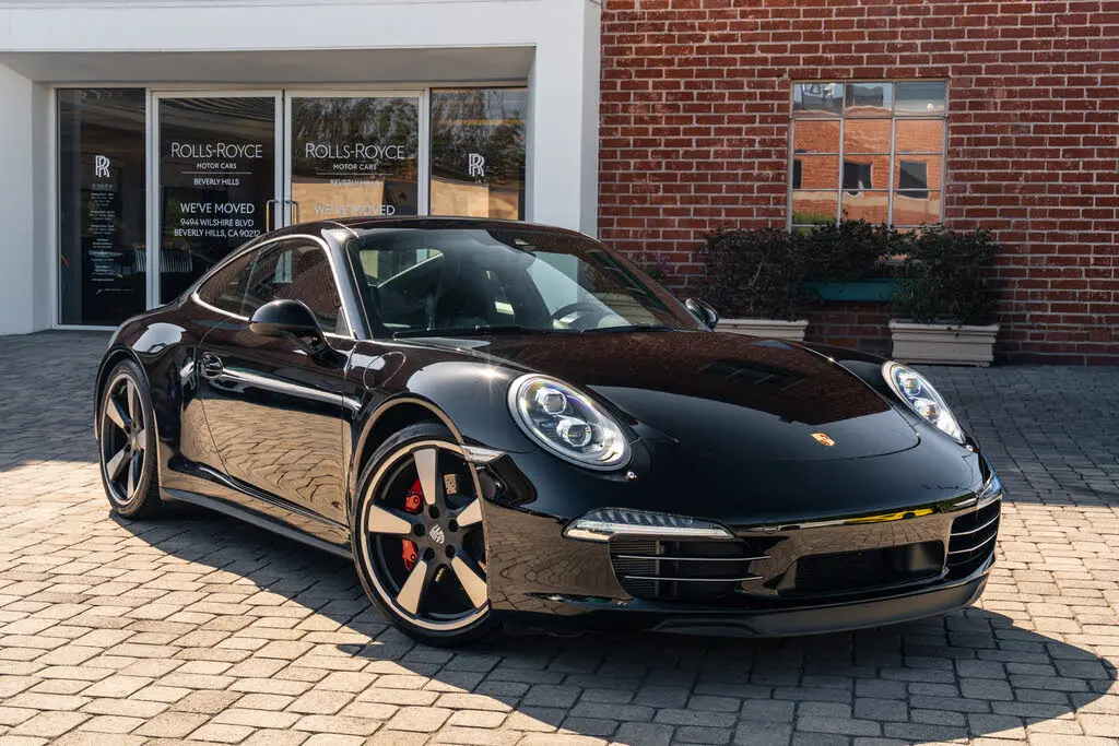 2014 Porsche 911 Carrera 4S