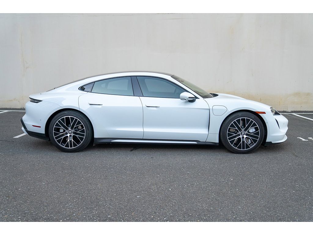 2020 Porsche Taycan Turbo S