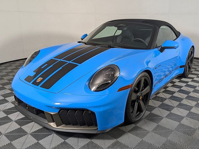 2026 Porsche 992.2 Carrera 4 GTS