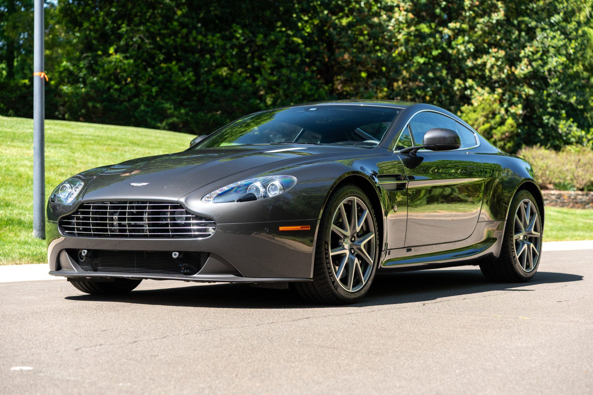2013 Aston Martin Vantage Vantage 4.7 Coupe