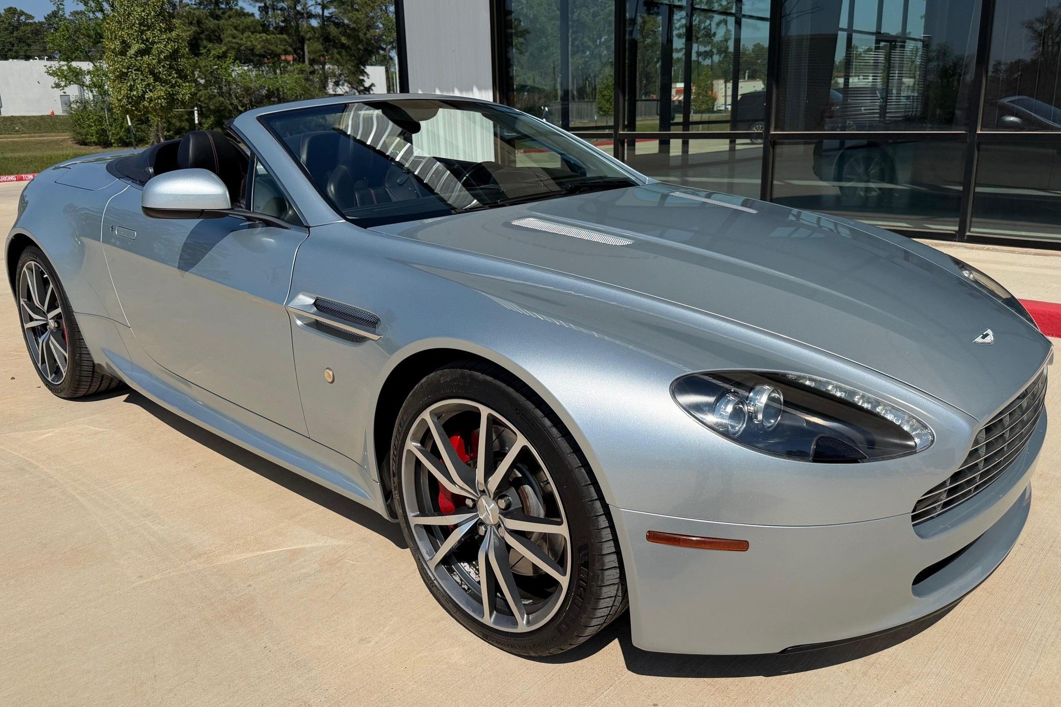 2012 Aston Martin Vantage Race Cars